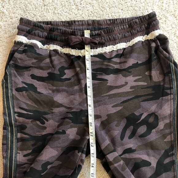 NWT "The Sandy" Plum Camo Joggers - Picture 8 of 12
